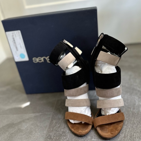 🚨 CALLING ALL SERGIO ROSSI COLLECTORS 🚨 - Picture 6 of 6